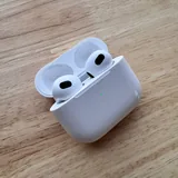 AirPods 3, Samsung Galaxy Buds Live, 1MORE Fit 1