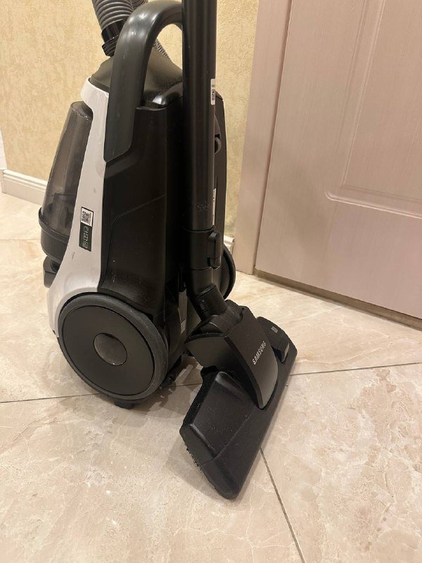 Пылесос Samsung SC8835 белый 2