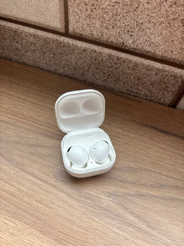 Samsung Galaxy Buds Pro 2