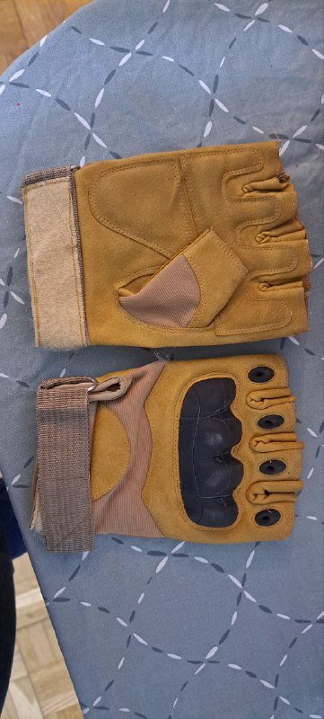 Перчатки для бокса и вторые в придачу 2