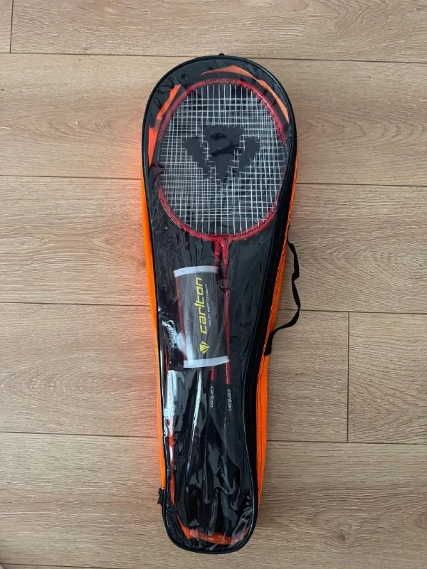 Carlton badminton set: 2 rackets and 2 shuttlecocks 1