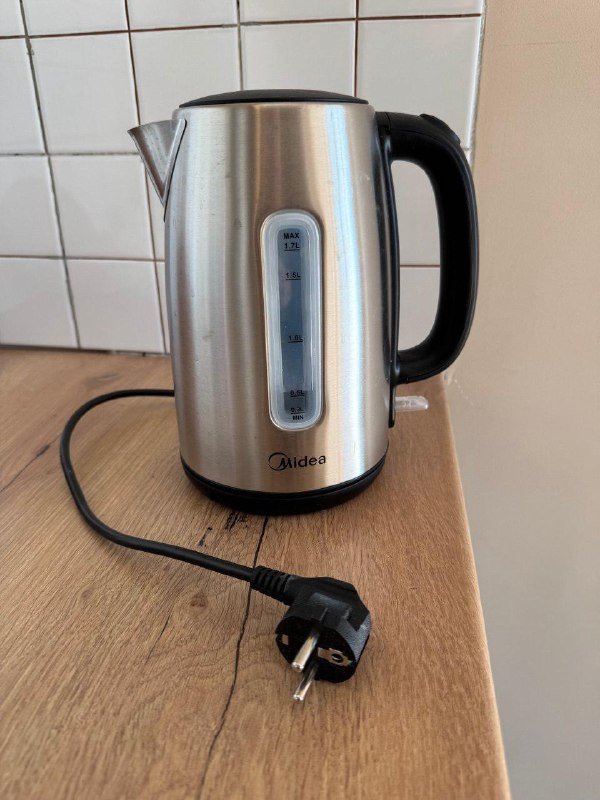 Чайник Midea MK-8028