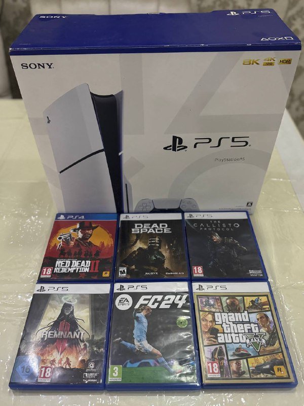 Playstation 5 Slim с 6 играми, контроллерами и кабелями