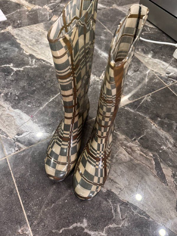 Женская обувь 37 размер