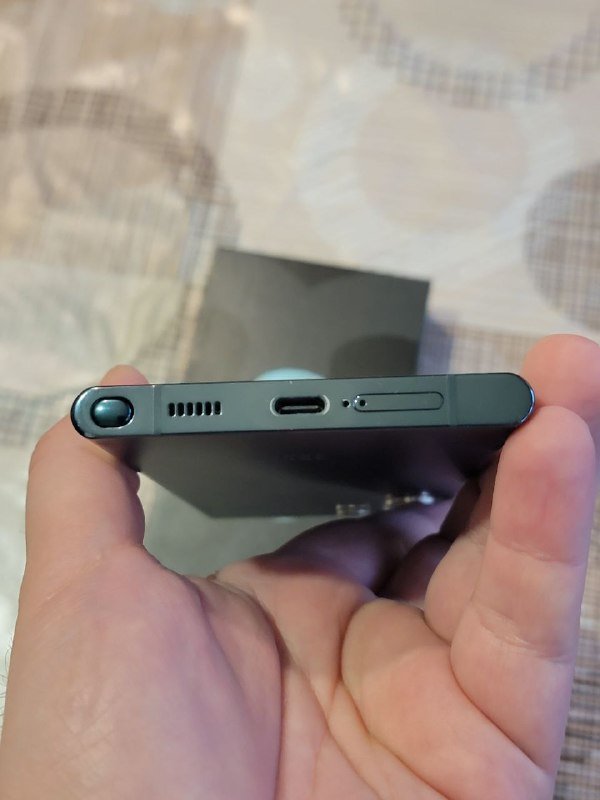 Samsung Galaxy S22 Ultra 12/256GB