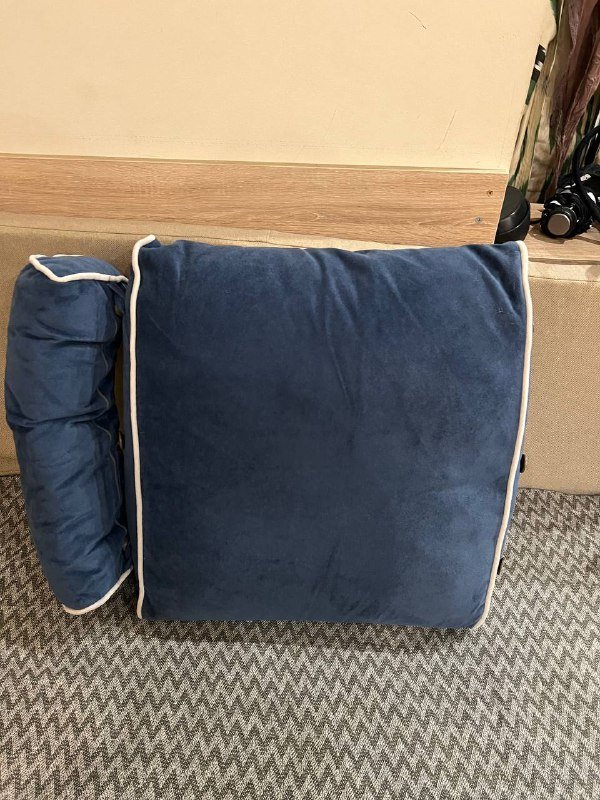 Подушка с подголовником 2