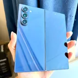 Шуба из песца, лоферы, часы, Samsung Galaxy Z Fold 7, лосины 4