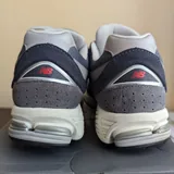 Кроссовки New Balance 2002 4
