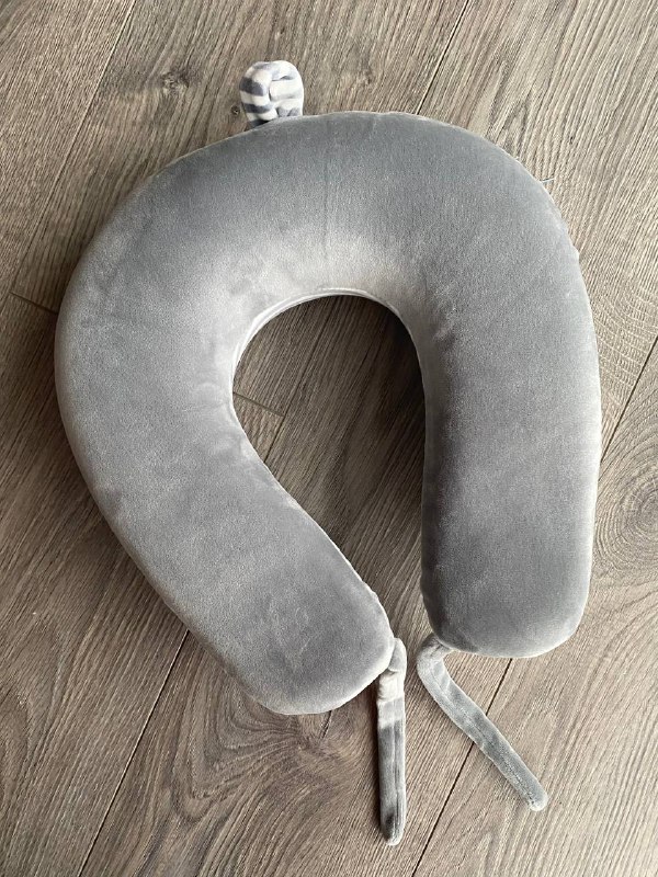 Подушка для путешествий memory foam 2