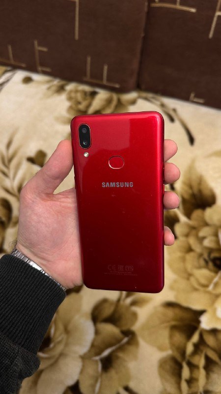 iPhone 12 mini, Samsung Galaxy A10s, AirPods 3, зарядный кейс, левый наушник 4