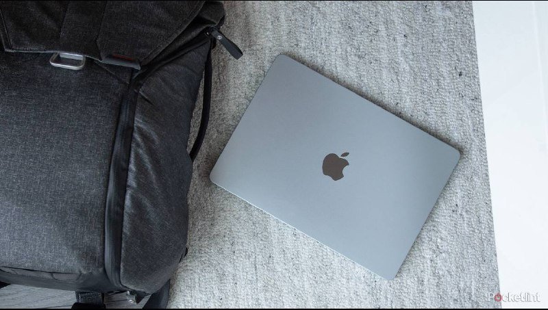 MacBook Air M3 15 512GB SSD 16GB RAM Silver 2