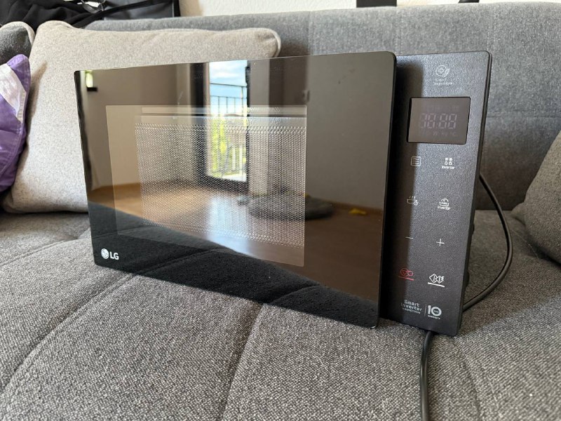 Колонка Marshall Stanmore III, микроволновка LG 2