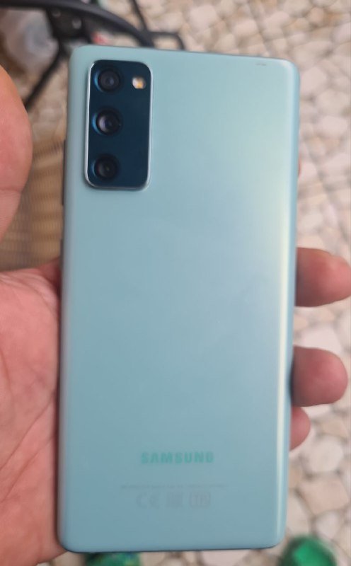 Samsung Galaxy S20 FE 6