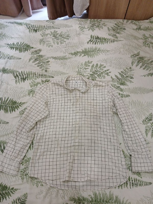 Худи Kotton, Штаны Merrel, Футболка sønner af vinden, Рубашка USPA, Рубашка Collins, Рубашка UNIQLO, Рубашка Cropp 6