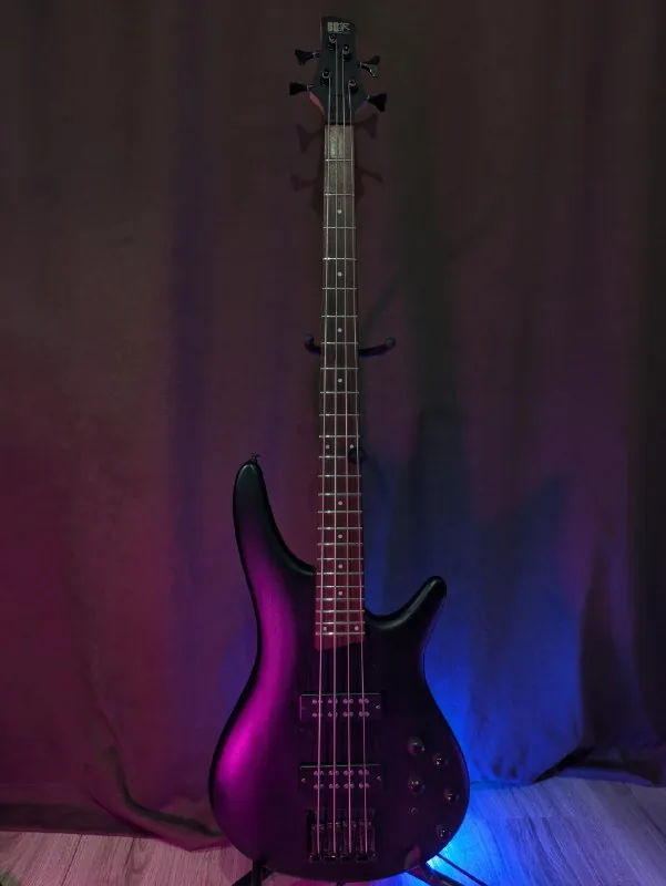 Бас-гитара Ibanez SR300 2022 года 1