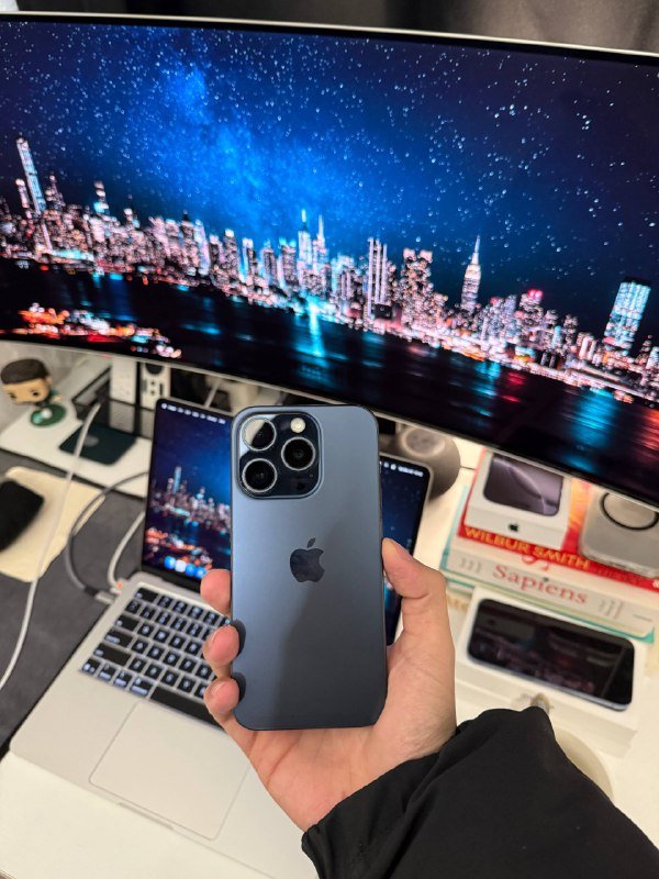 iPhone 15 Pro 256GB 2