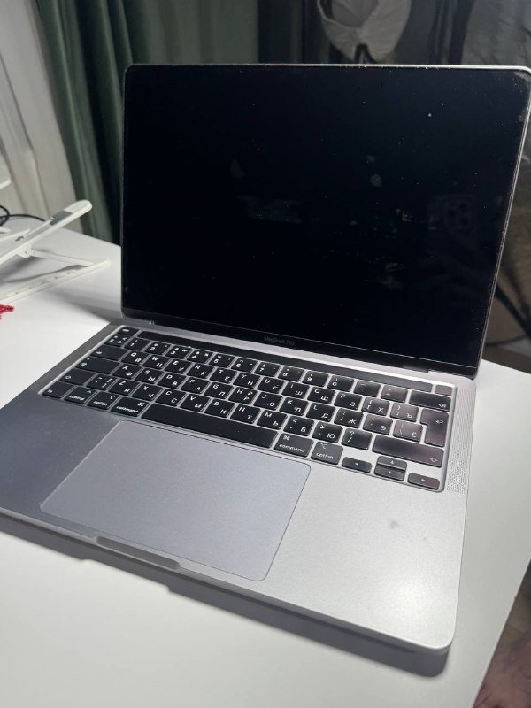 MacBook Pro 13 2020 16 GB 3