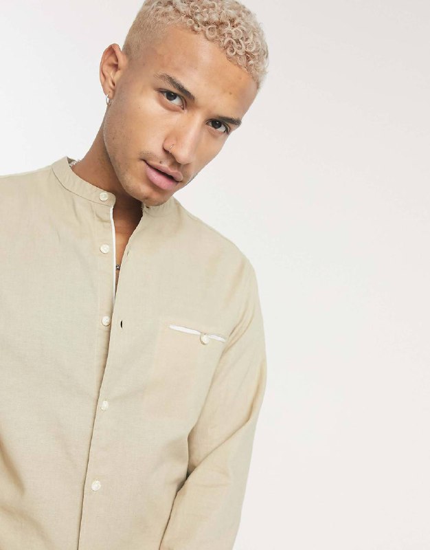 Рубашка Pull&Bear в песочном оттенке