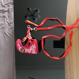 Туфли, джинсовый сарафан, шлейка, намордник, расчёска 7