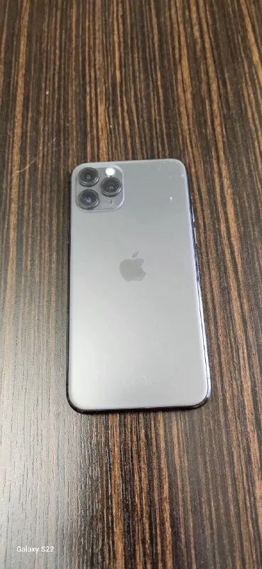 iPhone 11 Pro 1