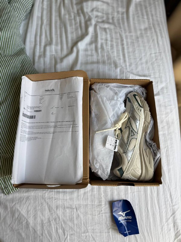 Mizuno shoes size 6 UK 3