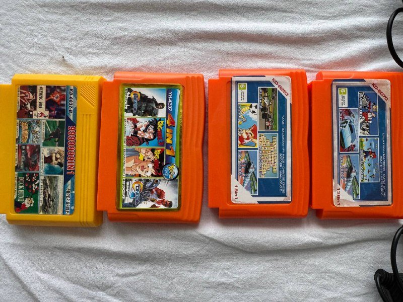 Кофемашина Nespresso, приставка Dendy, мышь Xiaomi, лазер, гном, набор посуды 4