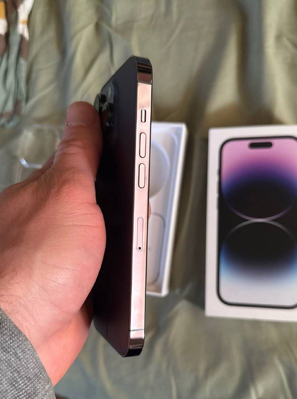 iPhone 14 Pro 128gb с чехлом и защитным стеклом 2