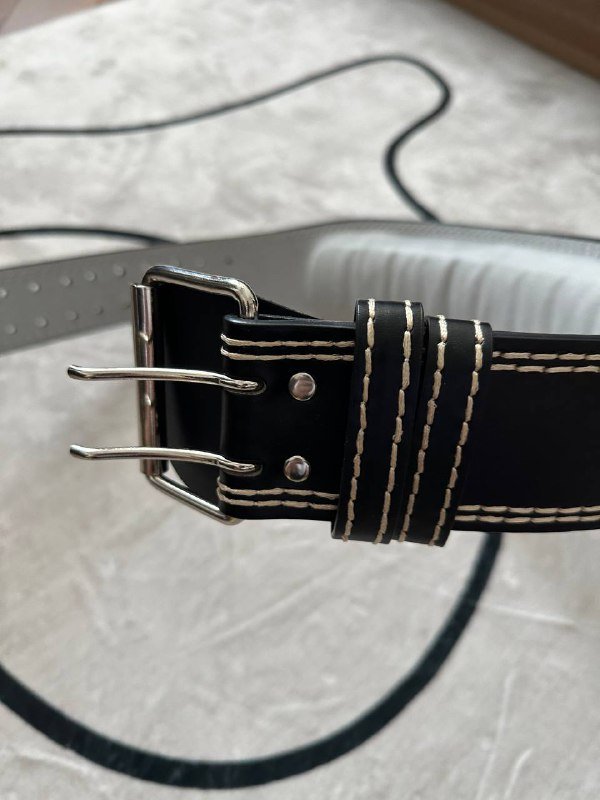 спортивный ремень для тренажерного зала Sveltus 3