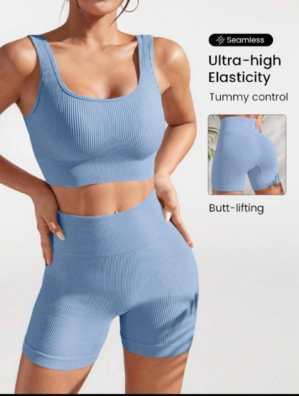 Женский костюм размера S