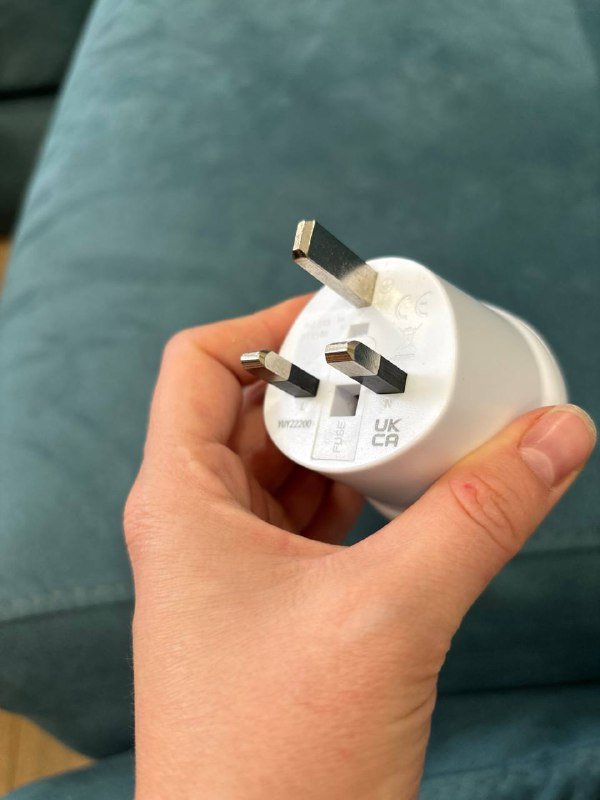 Переходник на британскую розетку 2
