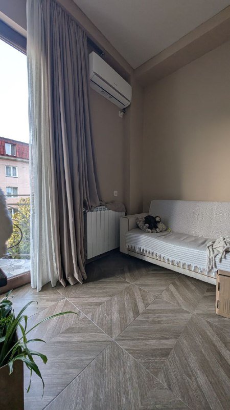 Квартира с отдельной спальней и балконом в аренду 4