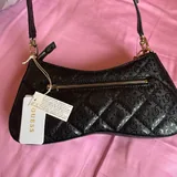 Сумочка Guess 2