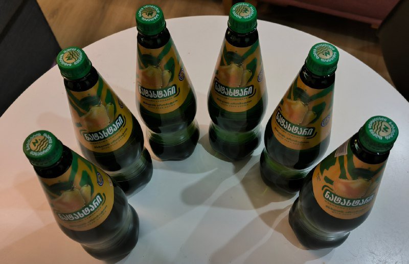 6 бутылок грушевого лимонада Натахтари