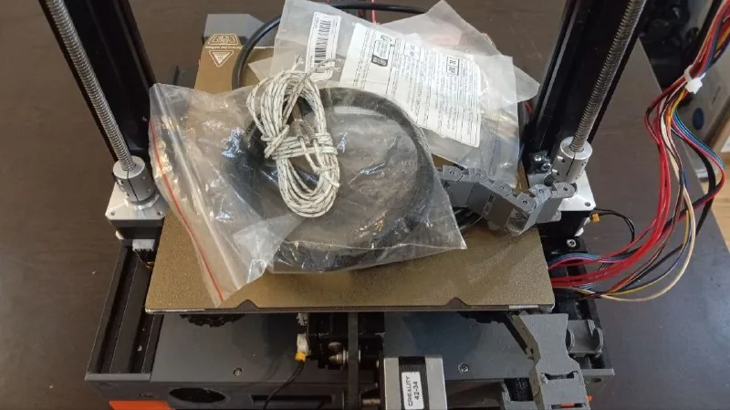Ender 3 Pro 3D принтер 1