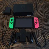 Nintendo Switch консоль, джойконы, зарядная станция, карта памяти 1
