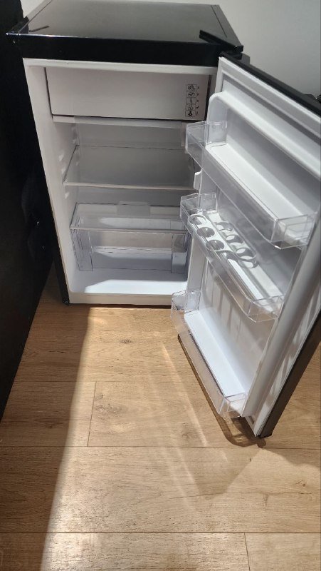 Мини холодильник с морозильной камерой DIORA TOP1001B 5