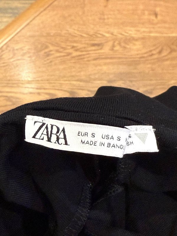 Платье Zara S размер 4