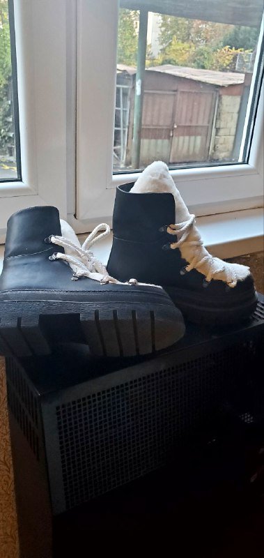 Теплые ботинки 39 размер 2