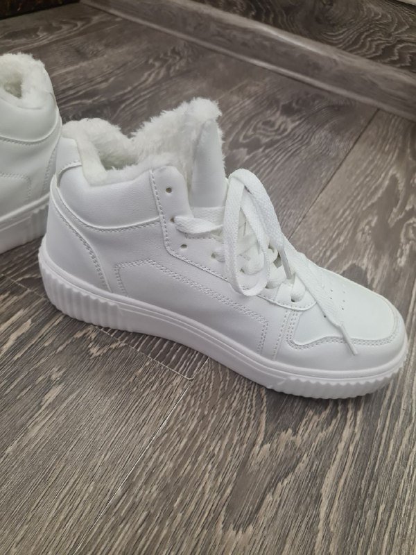 Новые кроссовки полуботинки 37 размер 2