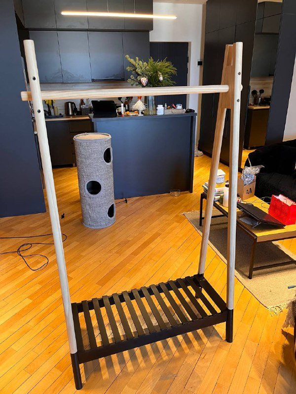 Вешалка для одежды Clothes rail JENNET с полкой