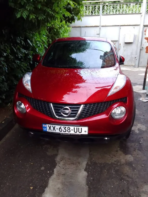Nissan Juke SV AWD 4x4 Turbo 1