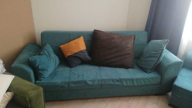 Угловой диван с местом для хранения