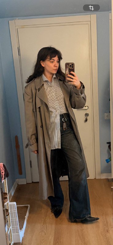 Рубашка в тонкую коричневую полоску