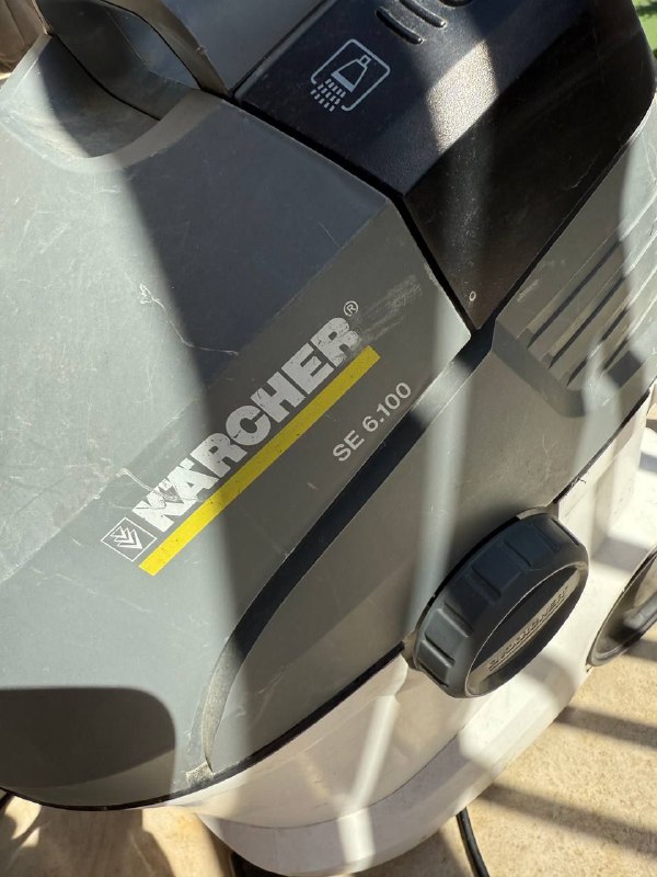 Моющий пылесос Karcher, Морозильный ларь Midea 208л 2