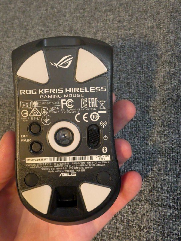 Ноутбук Asus rog strix g713pi, джойстики, мышка 4