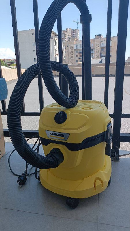 Пылесос Karcher WD 2 plus с новым фильтром и мешками 2