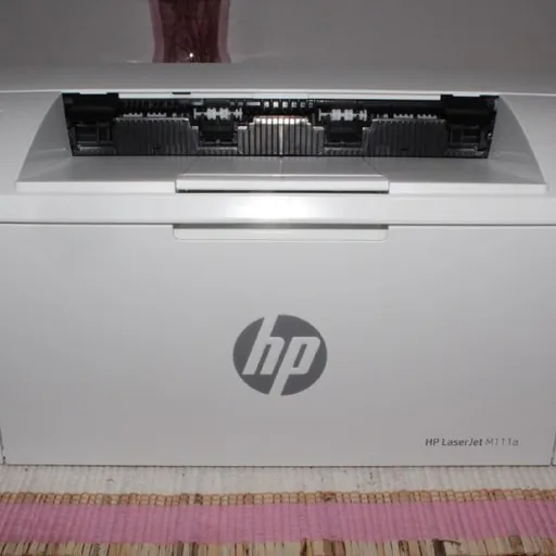 лазерный ч/б принтер HP LaserJet M111a