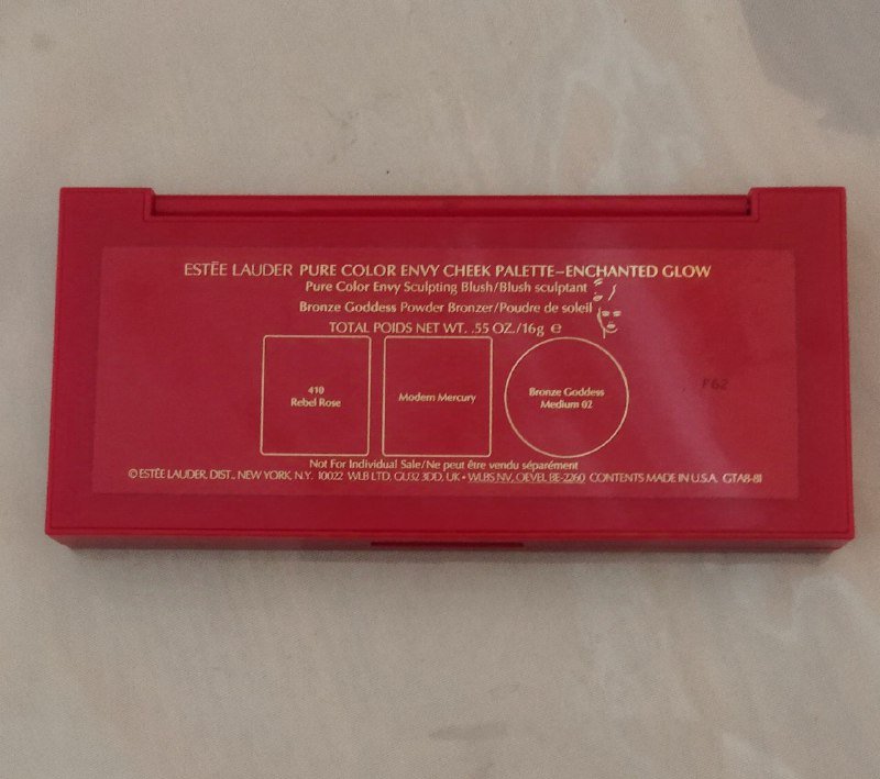 Палетка теней и блеск для губ Estee Lauder 4