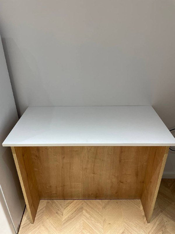 Ресепшен, шкафы, столы, стулья тканевые 10