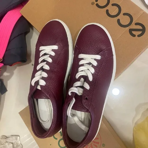 Новые женские кроссовки Ecco